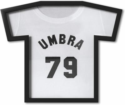 Umbra-T-Frame-Trikotrahmen-–-Bilderrahmen-fuer-T-Shirts-und-Trikots-fuer-Kinder-und-kleine-Erwachsenengroessen-Klein-Schwarz