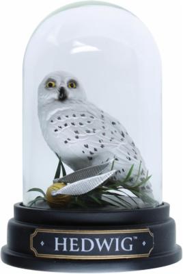 Wizarding-World-of-Harry-Potter-Hedwig-Curiosity-Cloche-Hedwig-unter-Glashaube-9-5-x-6-5-x-6-5-cm-Hedwig-Cloche-Geschenkidee-Magie-Sammlerstueck