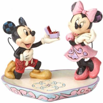 Disney-Tradition-A-Magical-Moment-Mickey-Proposing-To-Minnie-Mouse-Figur-‎4055436